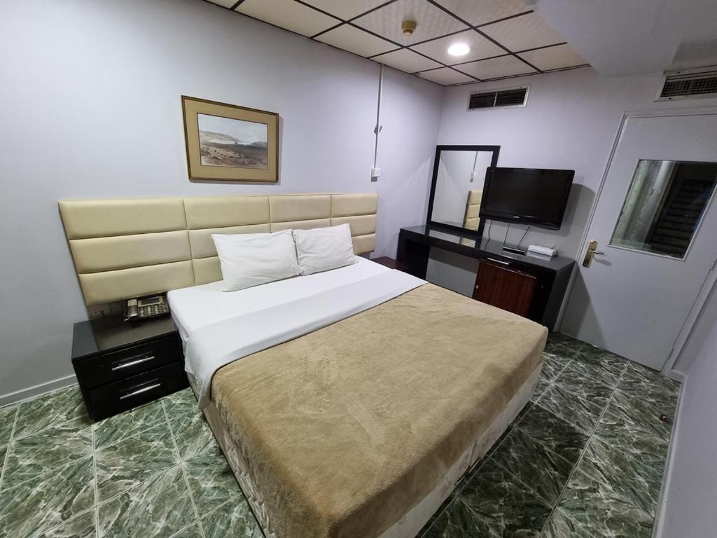 West Hotel Дубай Екстериор снимка