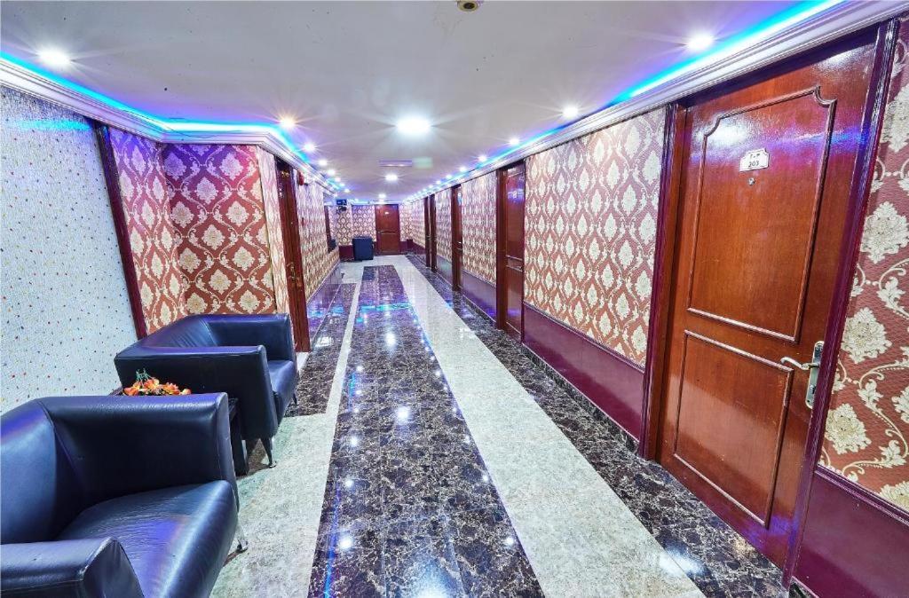 West Hotel Дубай Екстериор снимка
