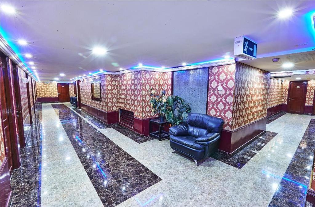 West Hotel Дубай Екстериор снимка